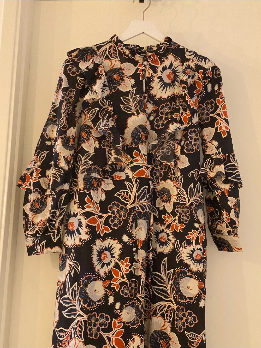 Who What Wear Black Floral Maxi Dress with Cream and Rust Accents - Picture 4 of 14